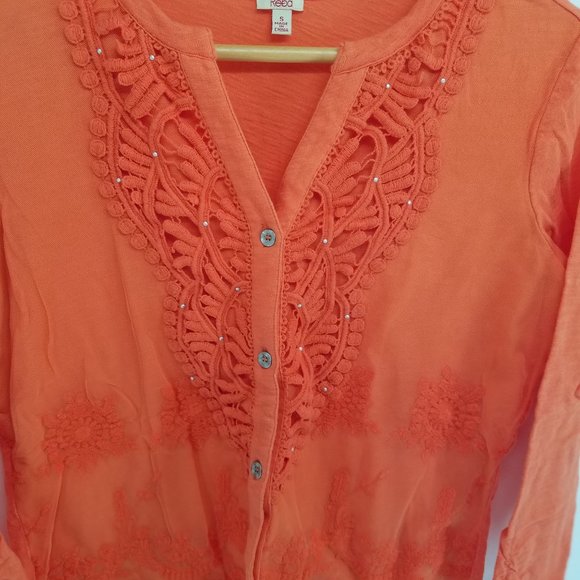Reba orange embroidered netting stud button up shirt size S - Picture 3 of 5